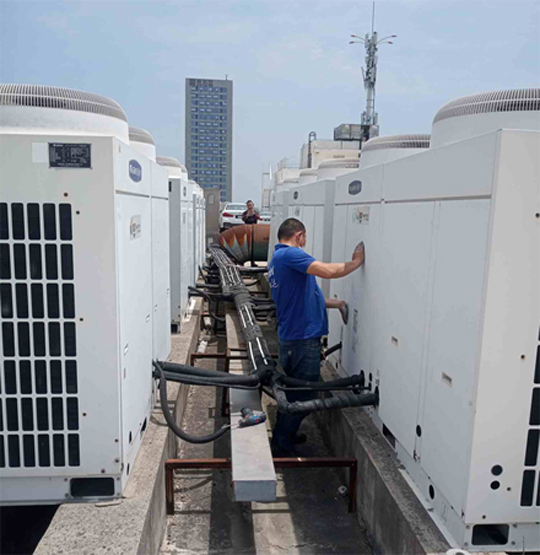 北塔中央空调制热和不制冷系统维修方法