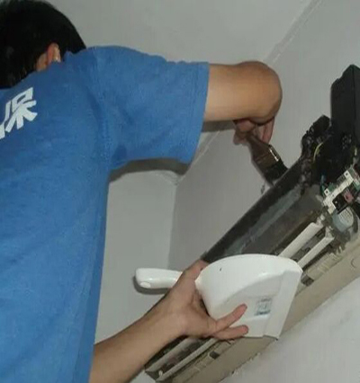 北塔空调清洗保养